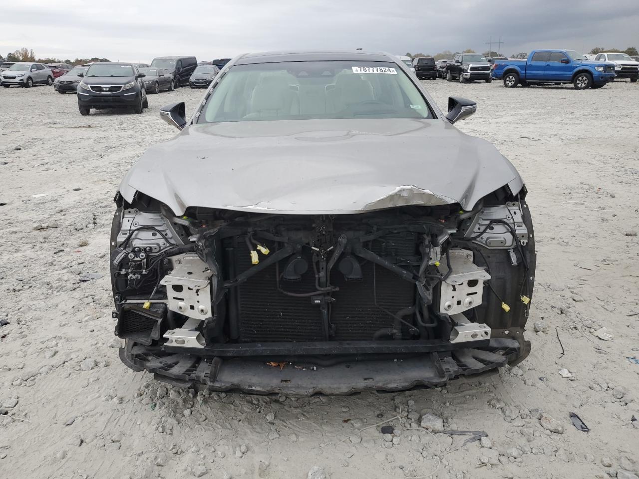 2018 Lexus LS - Image 5