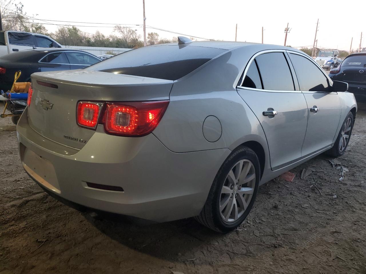 2015 Chevrolet Malibu - Image 3