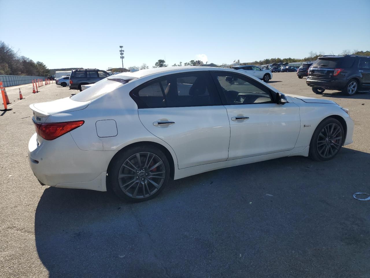 2017 Infiniti Q50 - Image 3