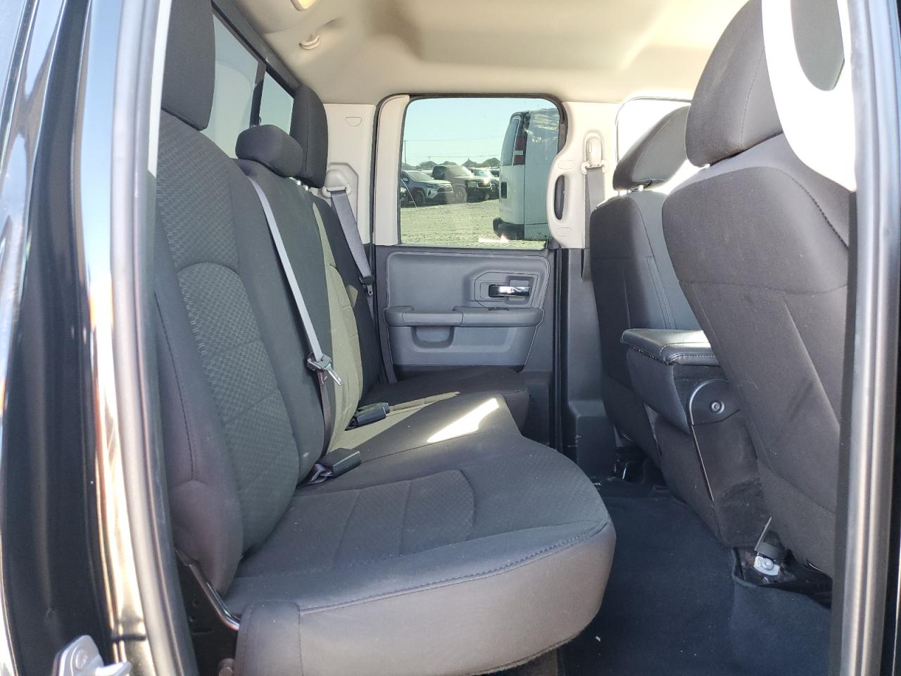 2019 RAM 1500 - Image 10