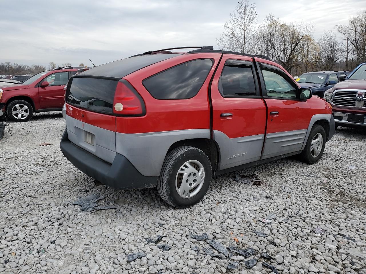 2001 Pontiac Aztek - Image 3