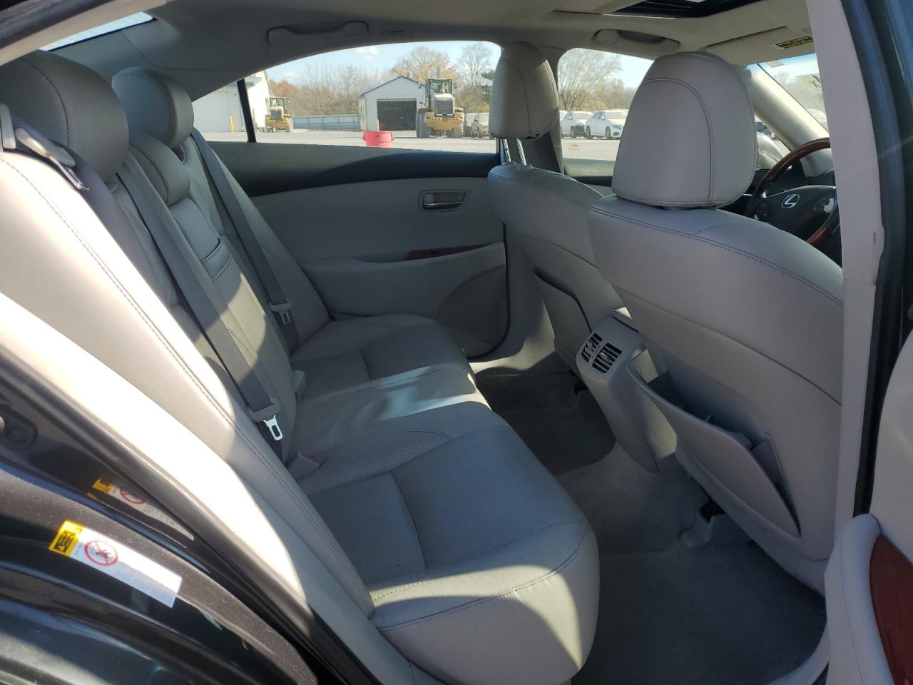 2008 Lexus ES - Image 10