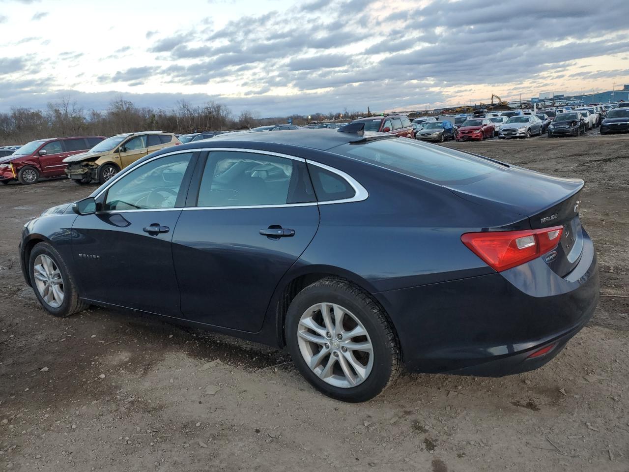 2017 Chevrolet Malibu - Image 2