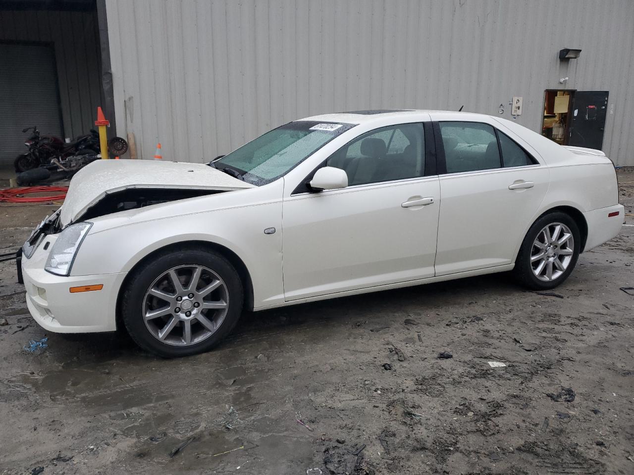 2007 Cadillac STS - Image 1