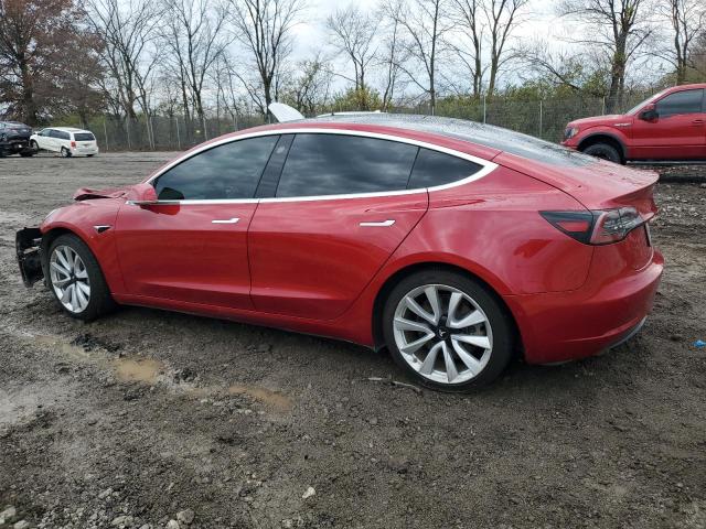  TESLA MODEL 3 2020 Красный