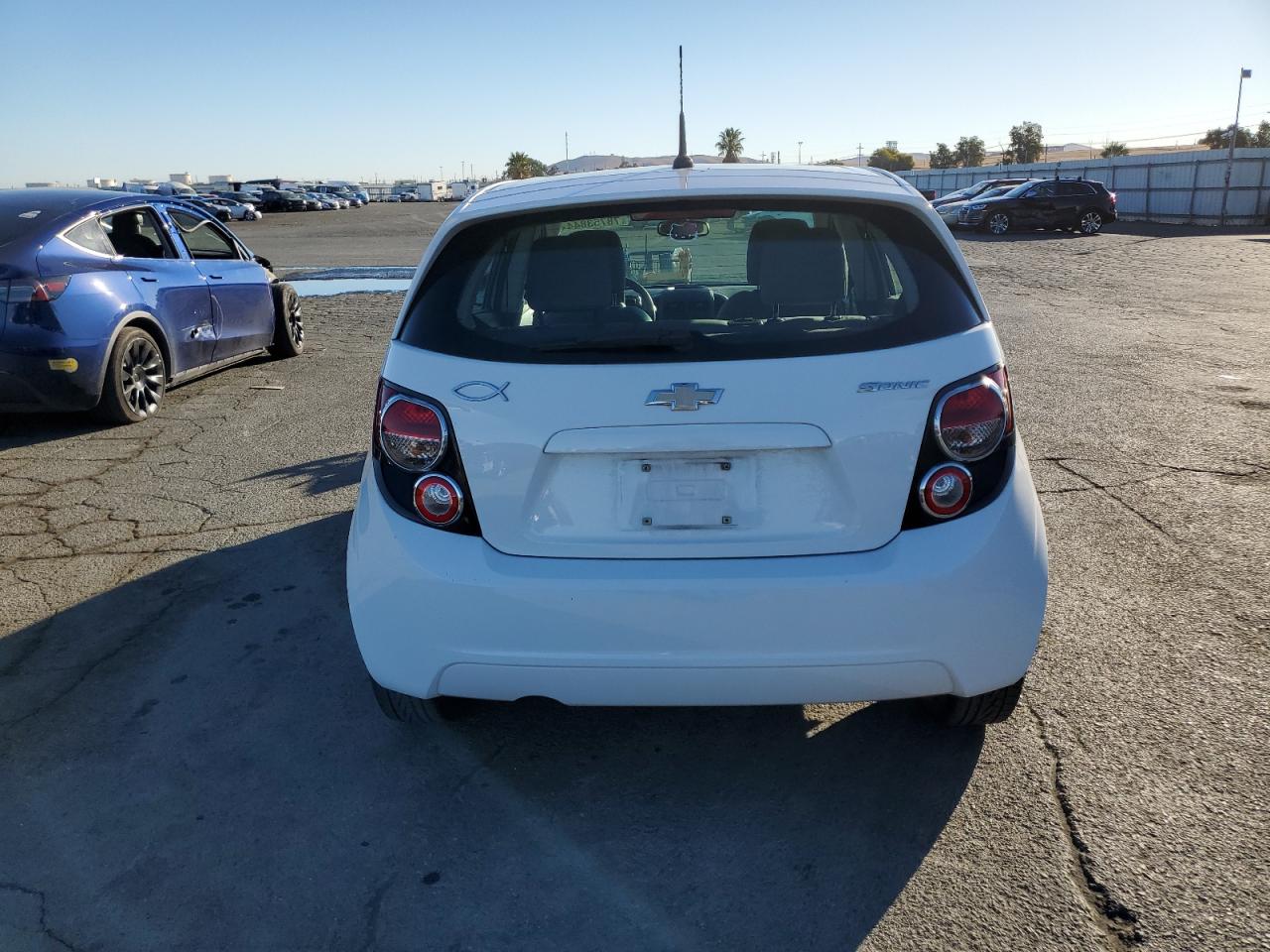 1G1JA6SG8E4137985 2014 Chevrolet Sonic Ls