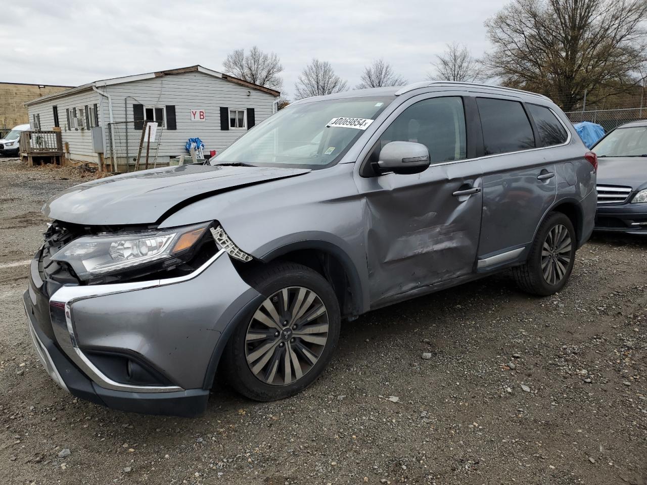 2019 Mitsubishi Outlander - Image 1