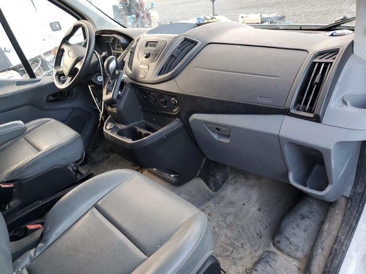 2018 Ford Transit - Image 8