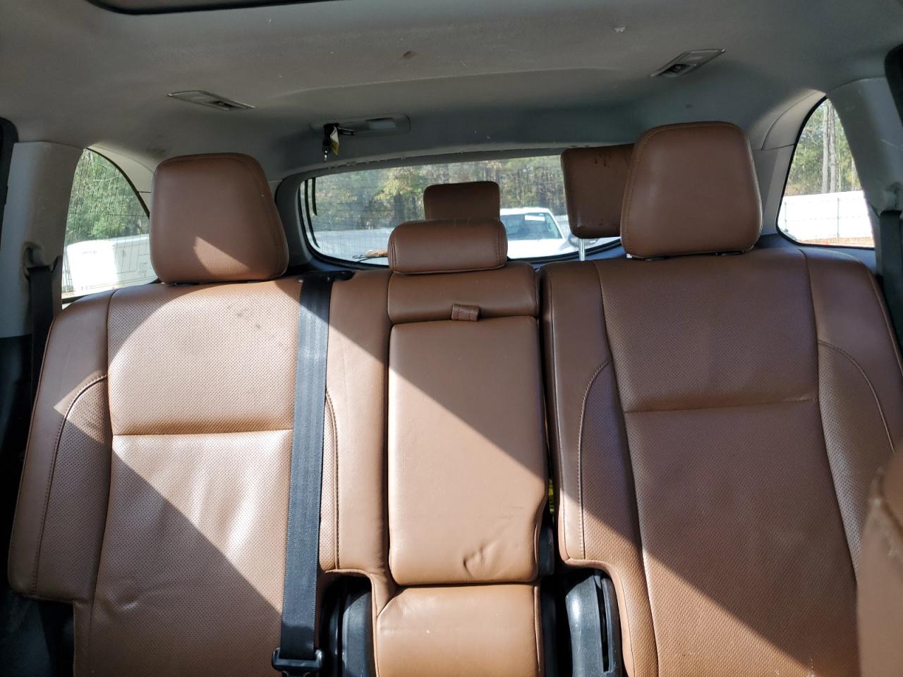 2018 Toyota Highlander - Image 10