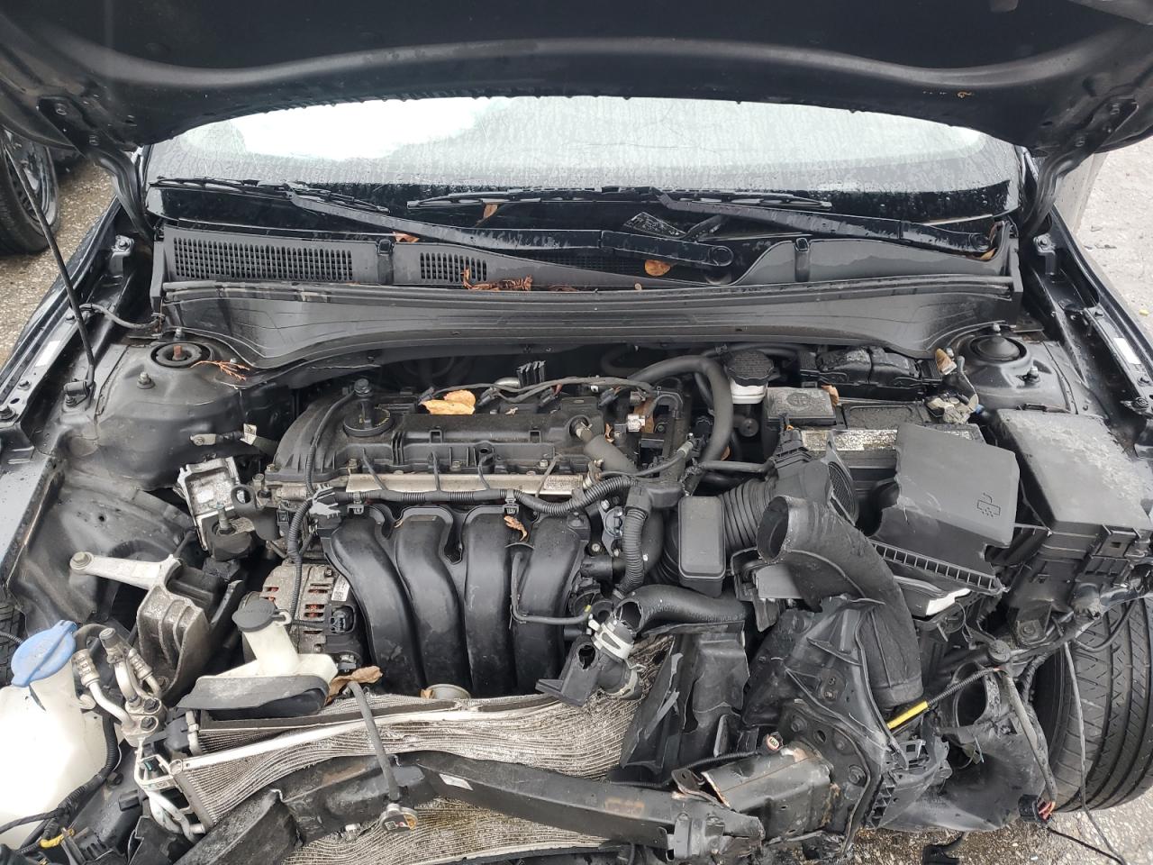 2019 Kia Forte - Image 11
