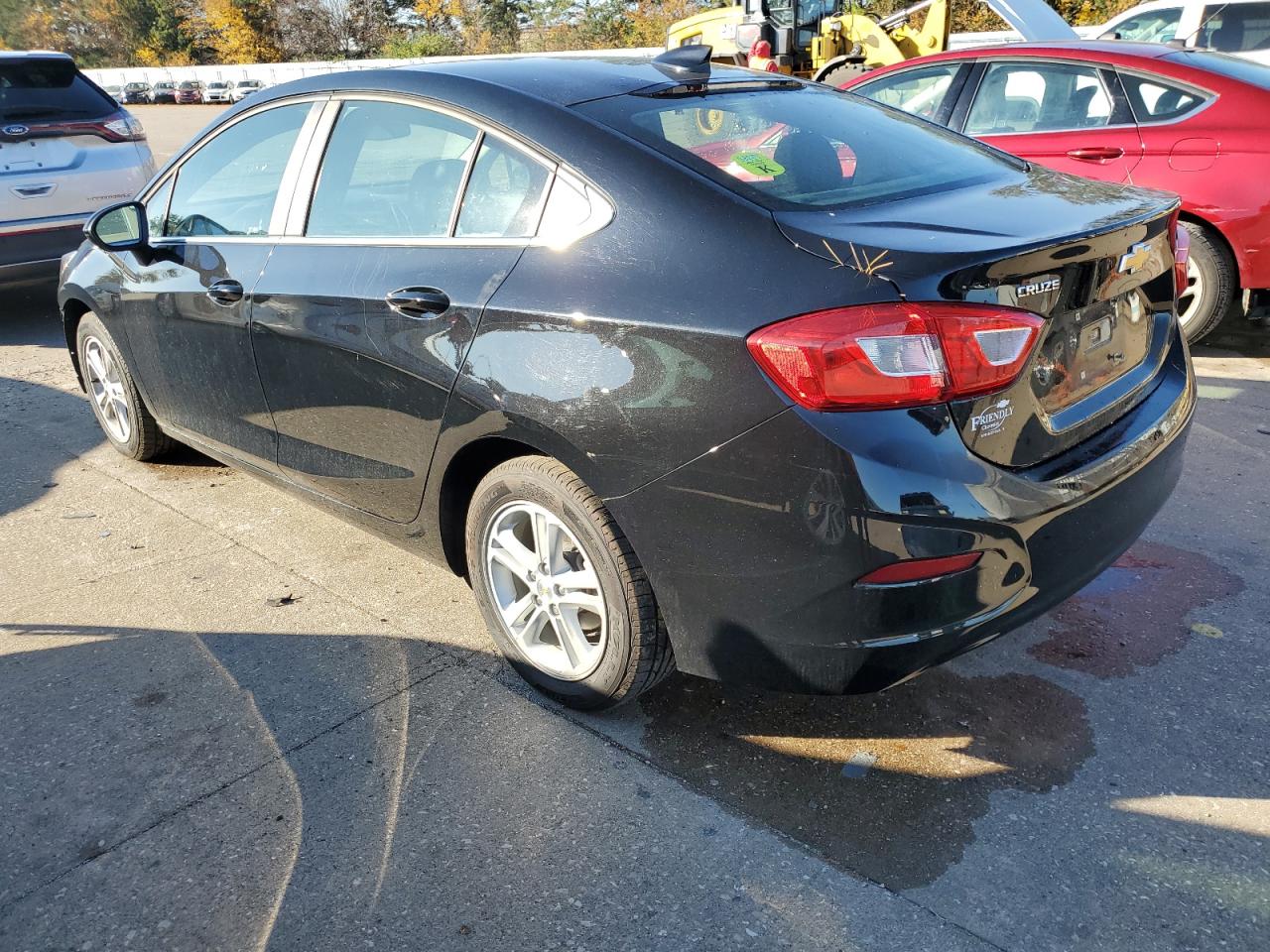 2018 Chevrolet Cruze - Image 2