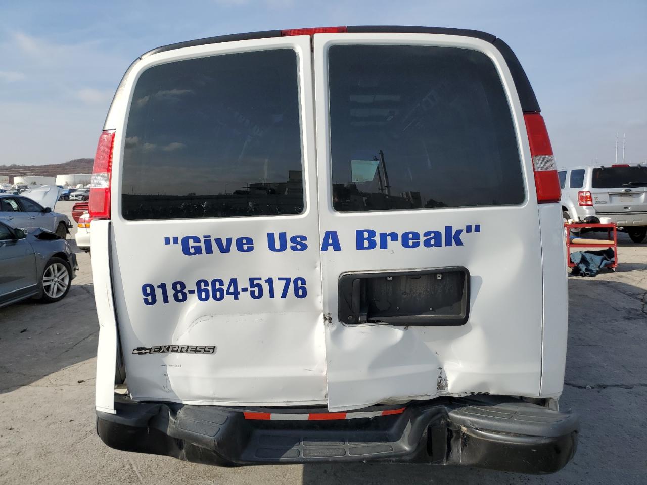 2020 Chevrolet Express G2500 VIN: 1GCWGBFG5L1123068 Lot: 80862994