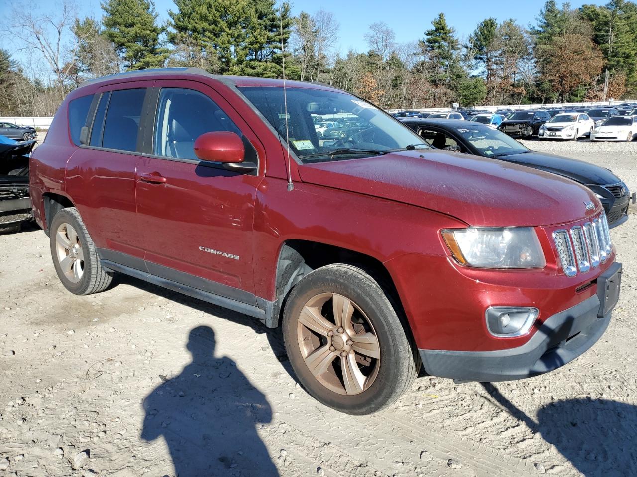 VIN 1C4NJDEB7FD106435 2015 JEEP COMPASS no.4