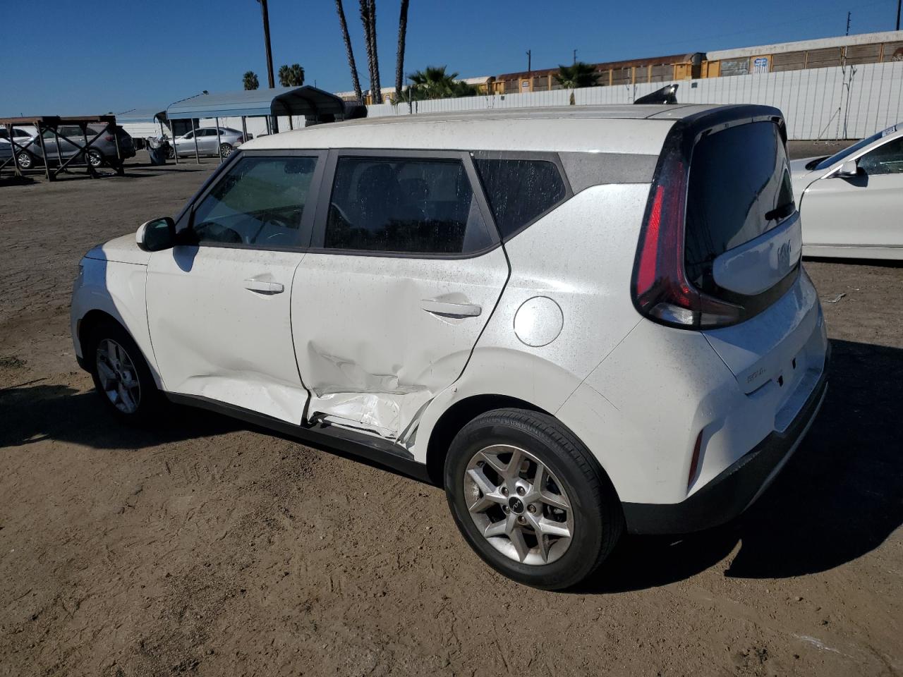 2023 Kia Soul - Image 2