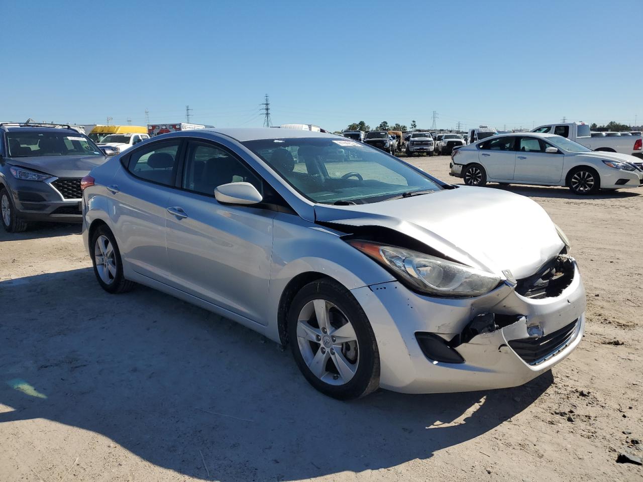 VIN 5NPDH4AEXDH362213 2013 HYUNDAI ELANTRA no.4