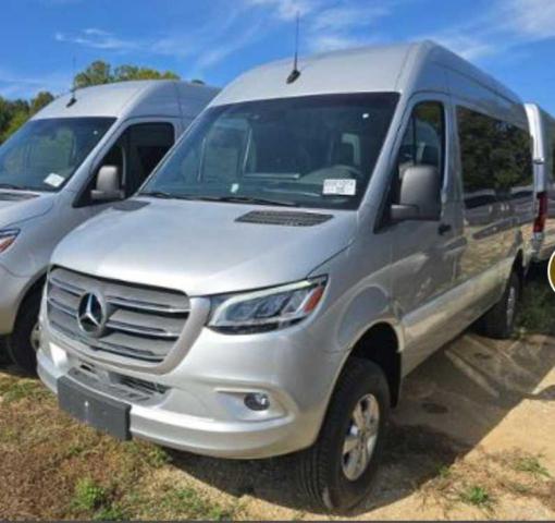  MERCEDES-BENZ SPRINTER 2023 Srebrny