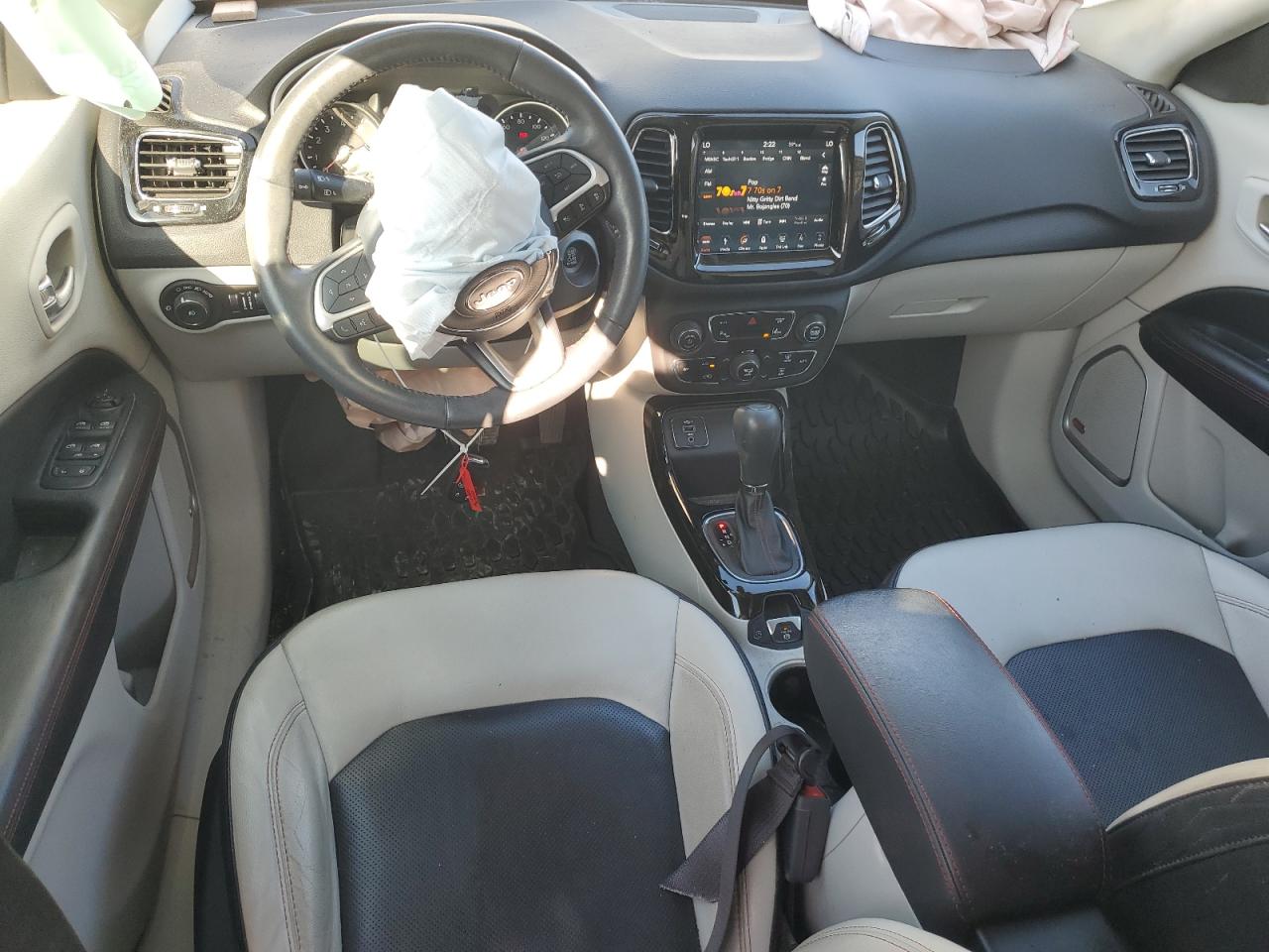 2019 Jeep Compass - Image 8