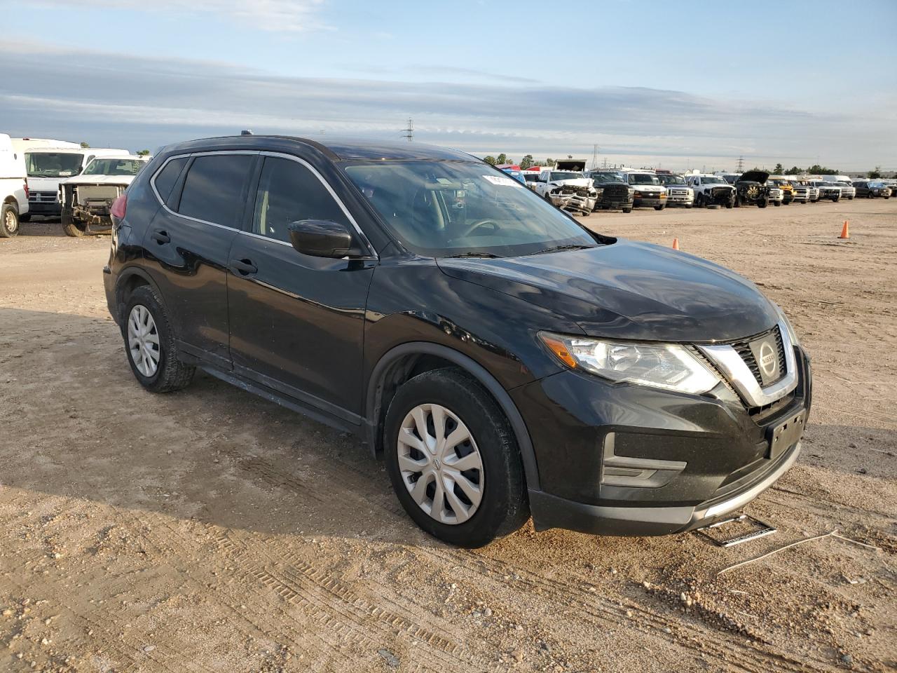 2017 Nissan Rogue S VIN: 5N1AT2MT3HC861058 Lot: 78217774