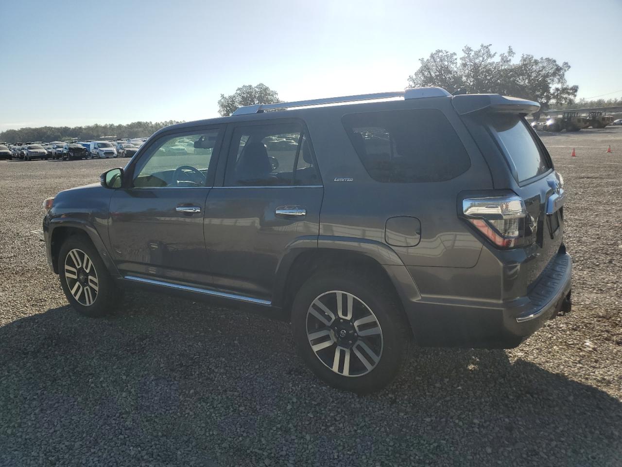 VIN JTEBU5JR5G5396426 2016 TOYOTA 4RUNNER no.2