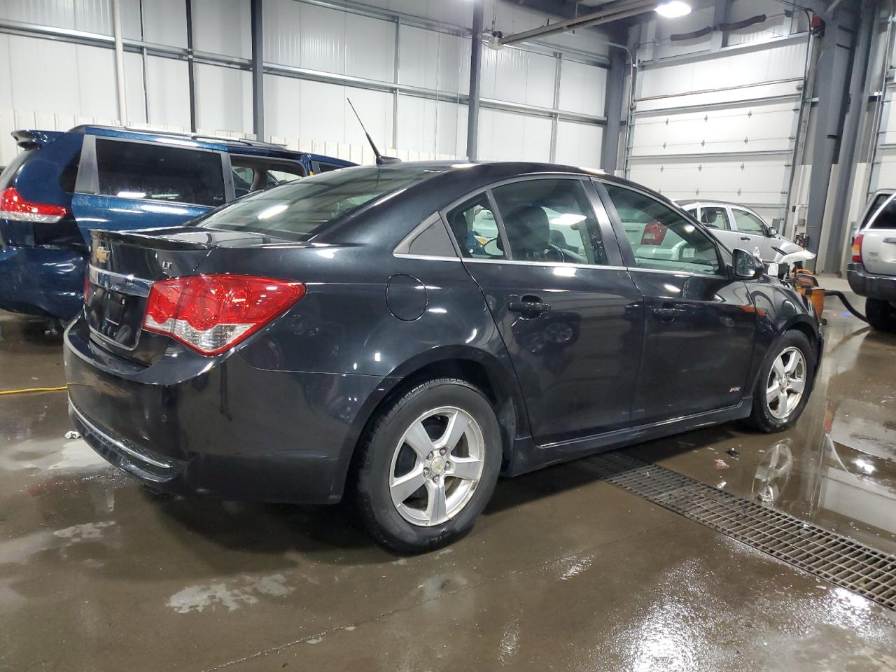 2011 Chevrolet Cruze - Image 3