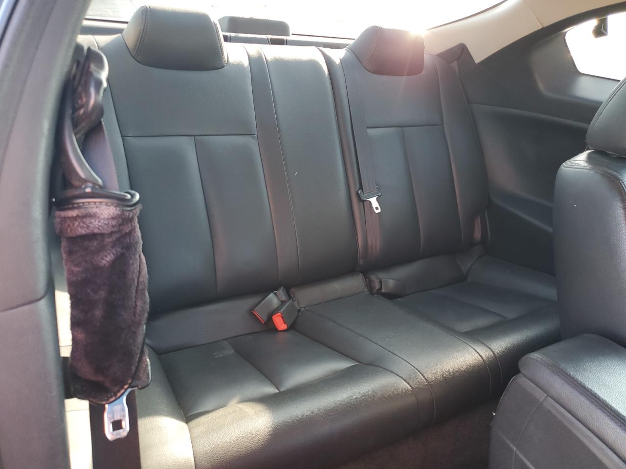 2011 Nissan Altima - Image 10