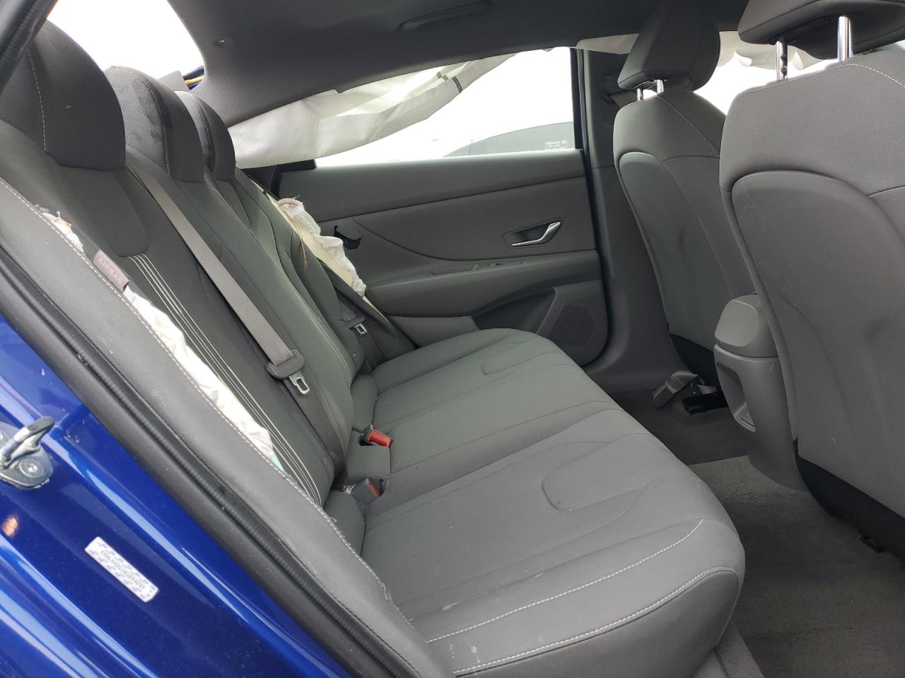 2024 Hyundai Elantra - Image 10
