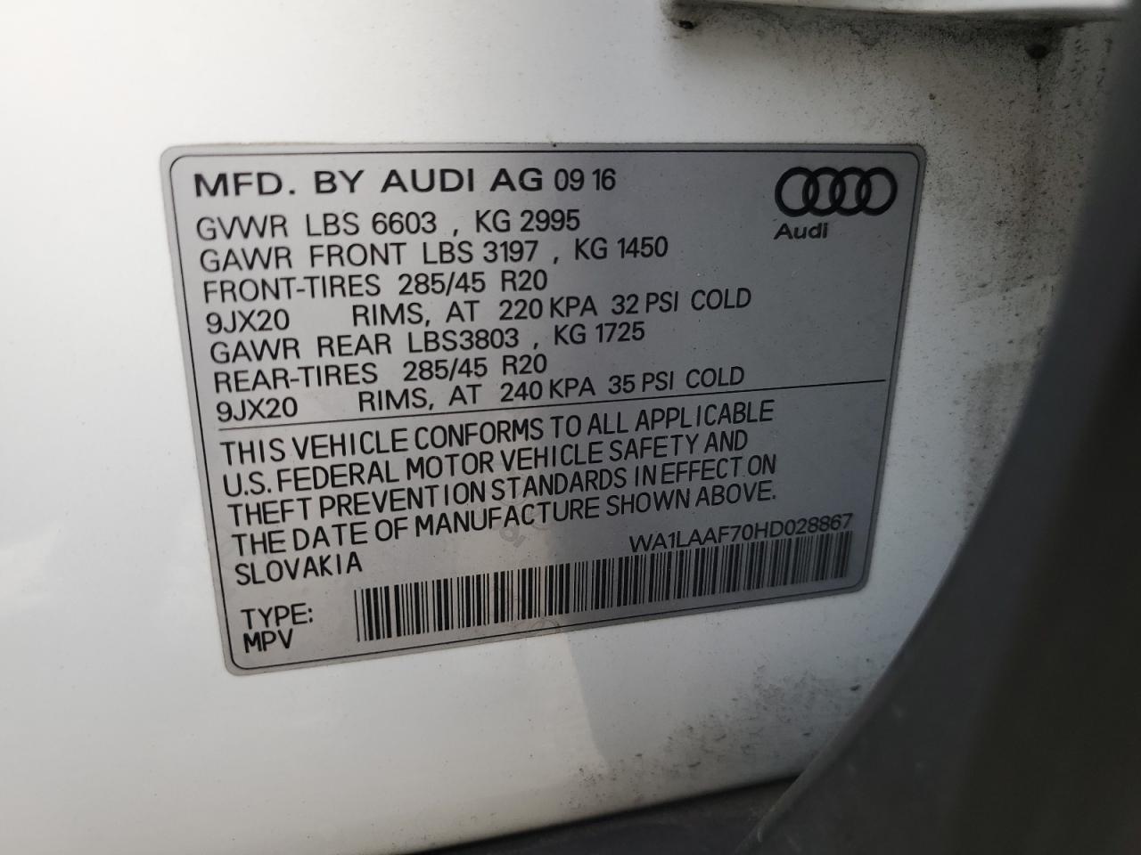 2017 Audi Q7 Premium Plus VIN: WA1LAAF70HD028867 Lot: 79578914