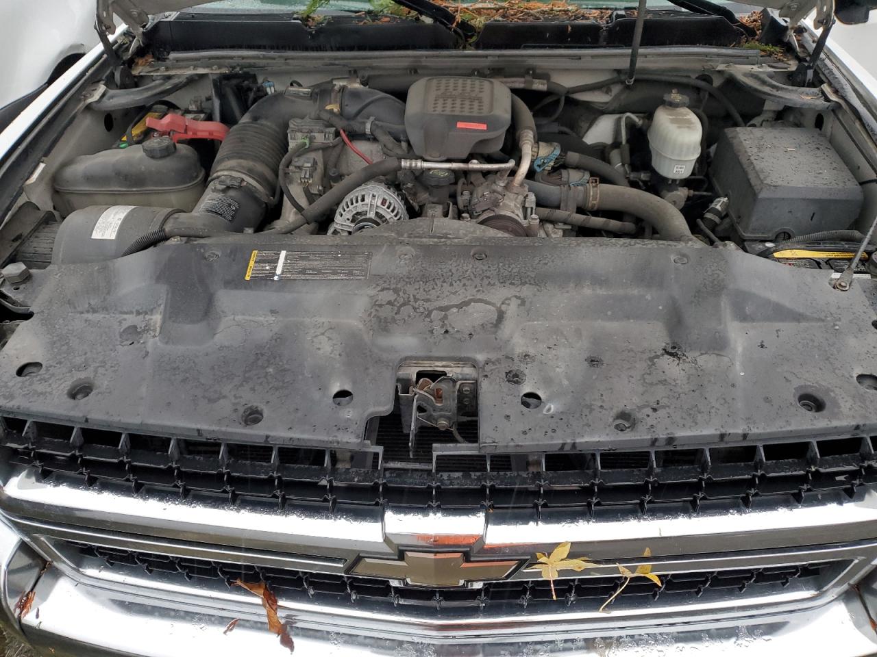 2007 Chevrolet Silverado - Image 13