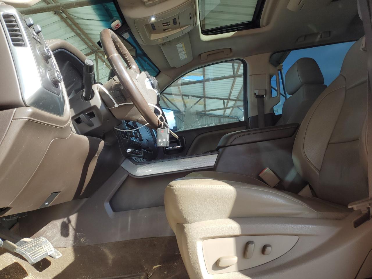 2015 Chevrolet Silverado - Image 7