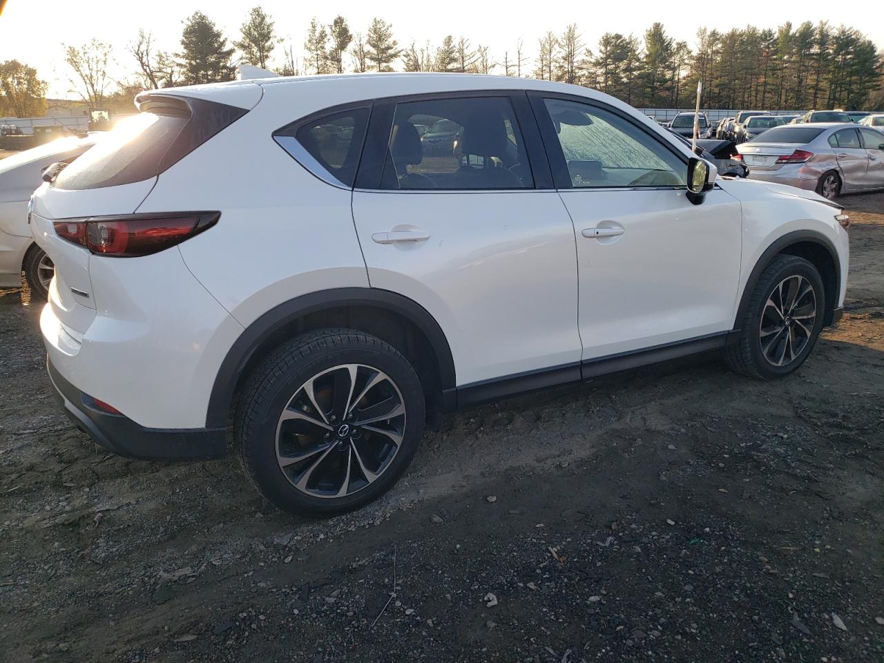 2022 Mazda CX-5 - Image 3