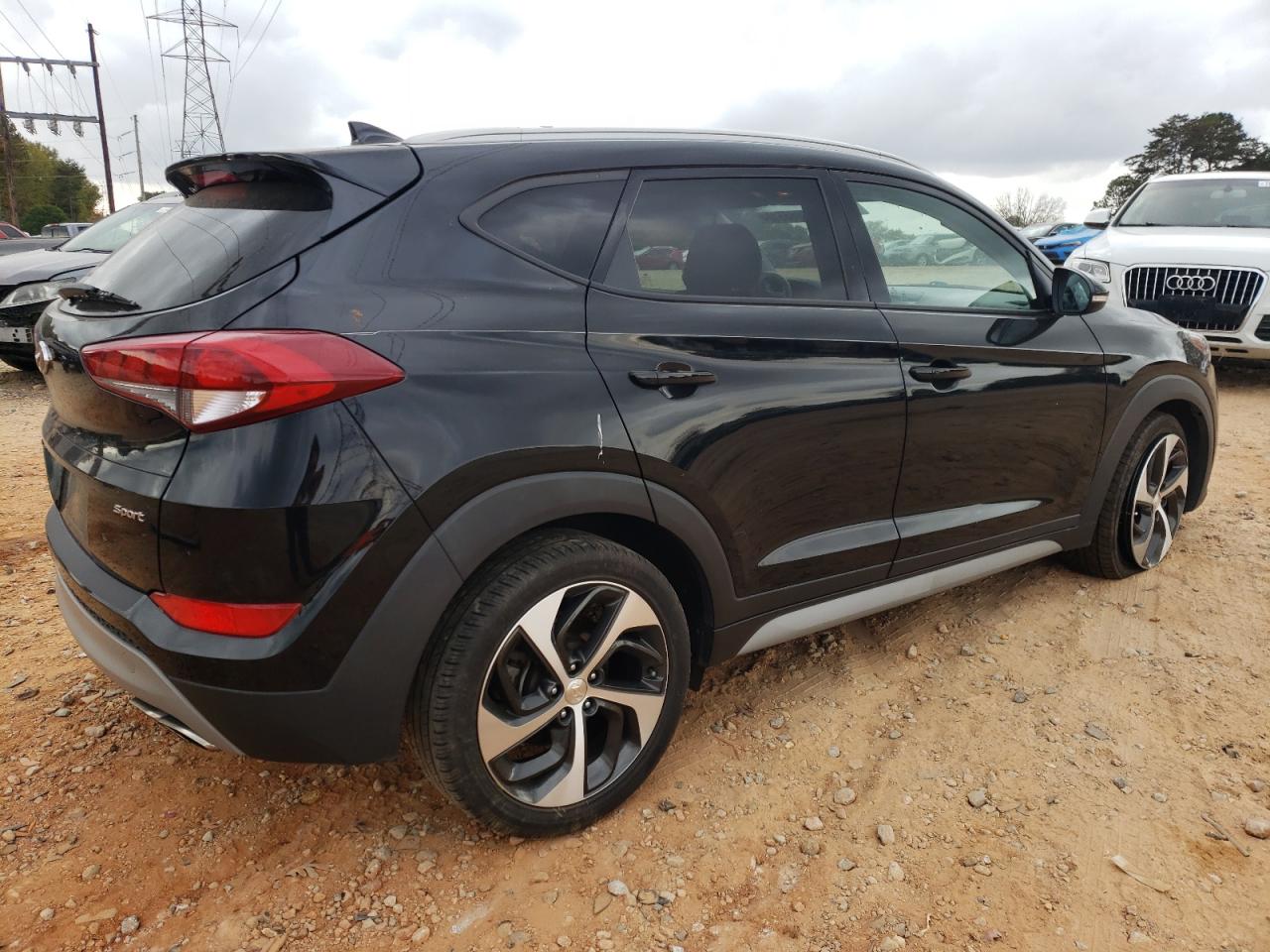 VIN KM8J33AL4JU705492 2018 HYUNDAI TUCSON no.3