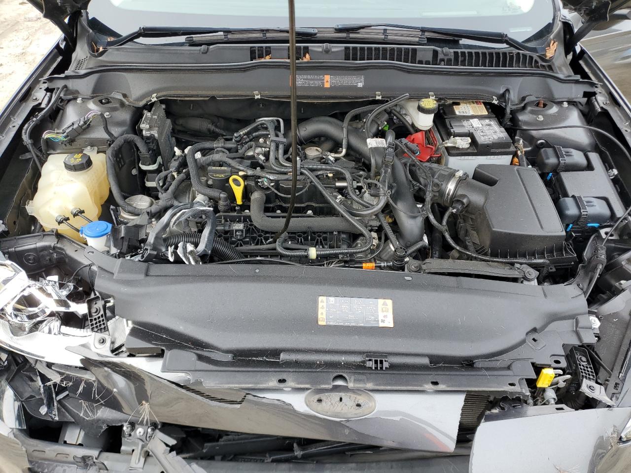2020 Ford Fusion - Image 11