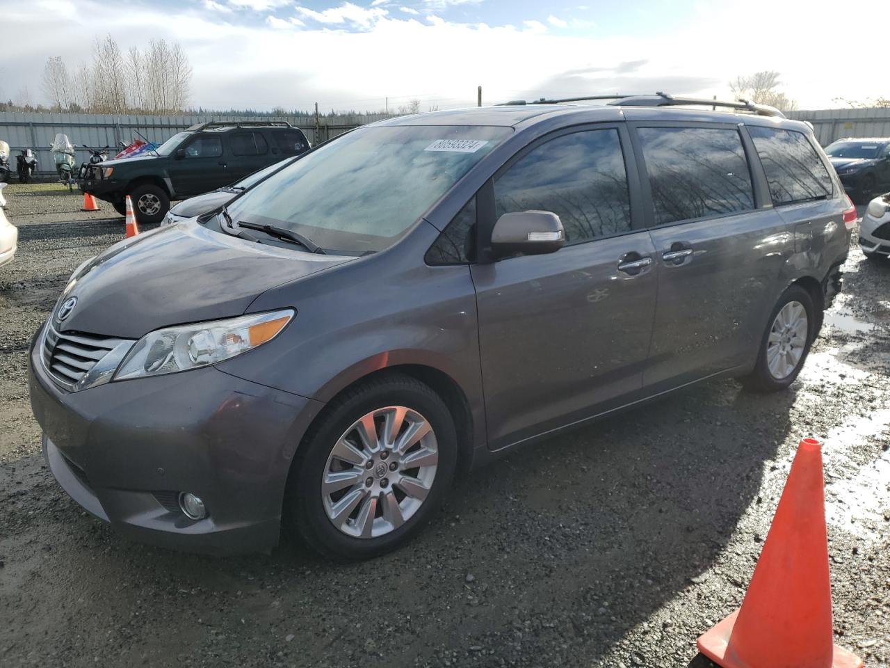 2014 Toyota Sienna - Image 1