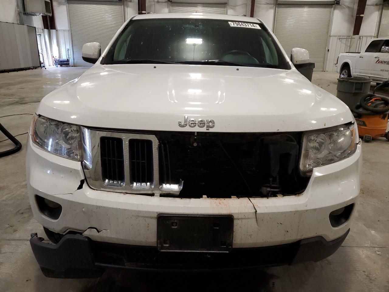 2013 Jeep Grand Cherokee - Image 5