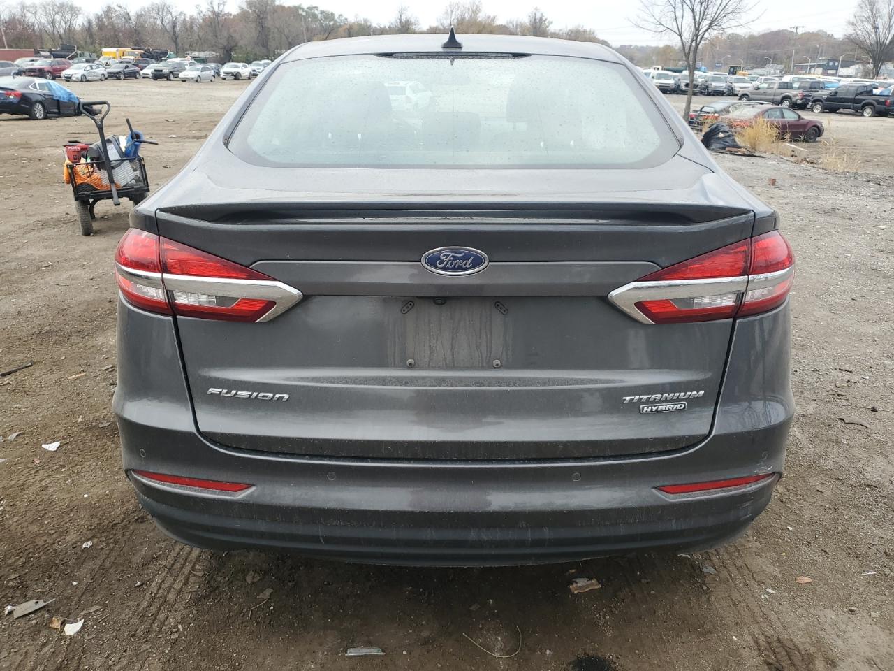 2020 Ford Fusion - Image 6