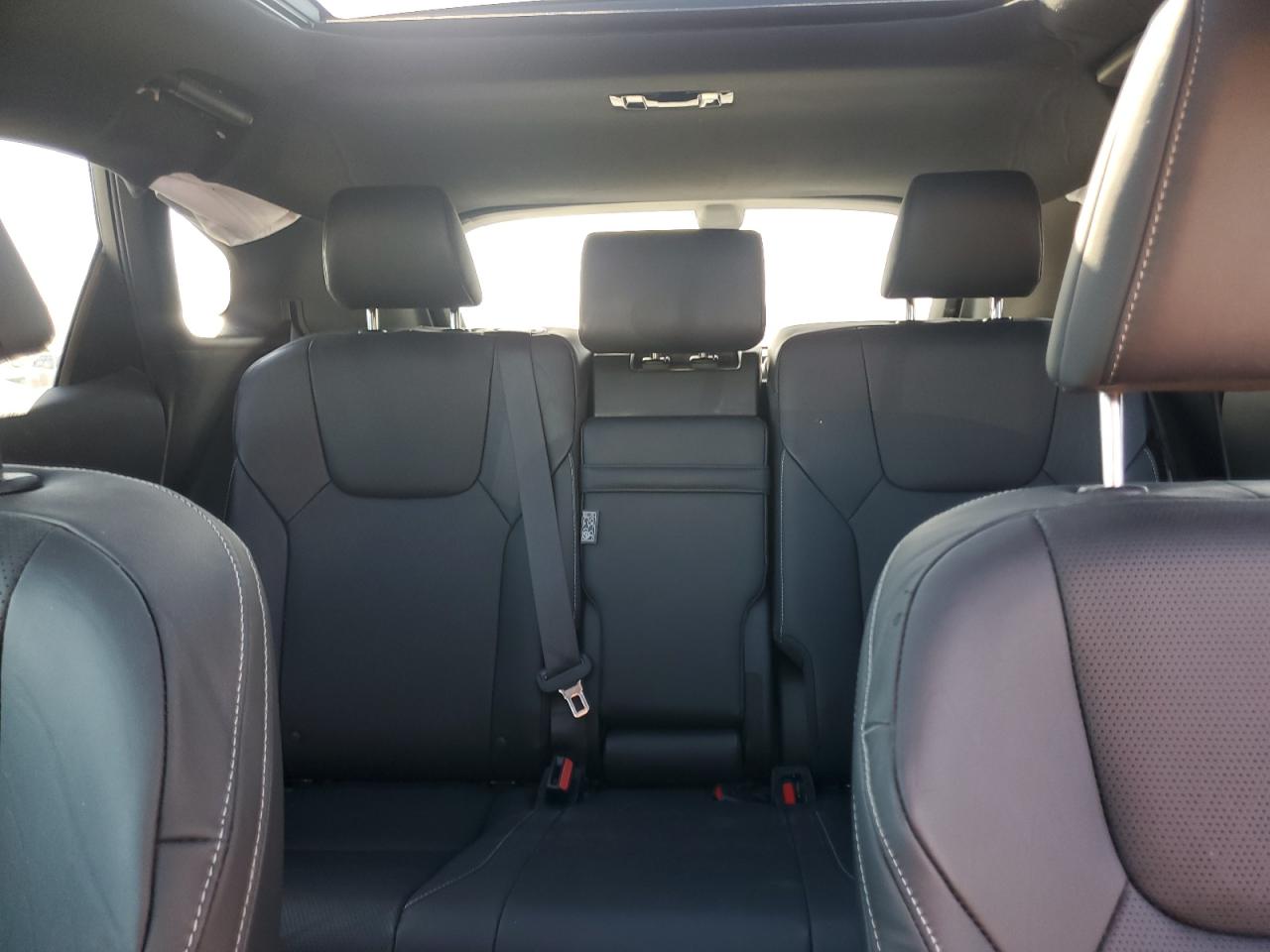 2023 Lexus RX - Image 10