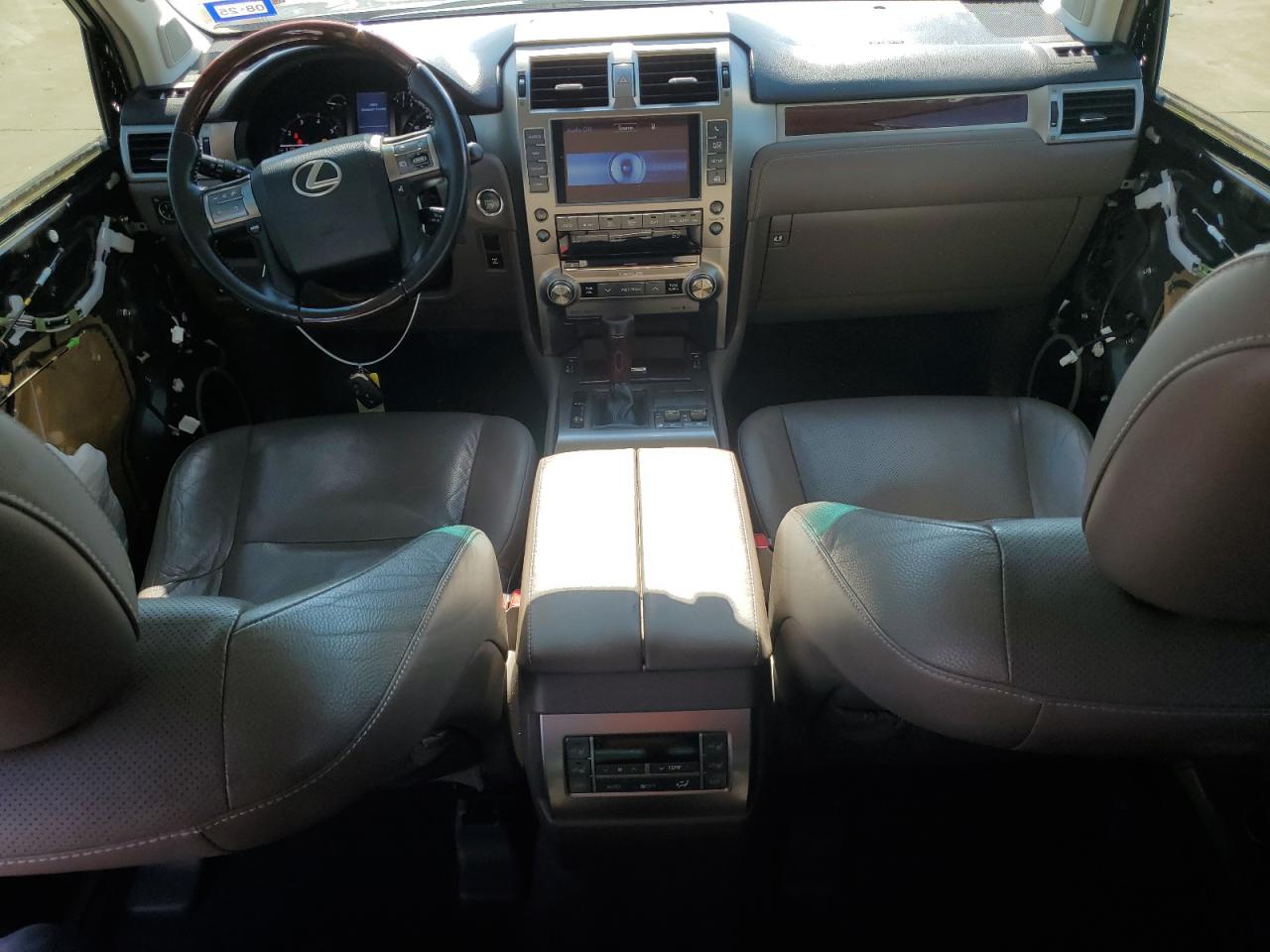 2015 Lexus GX - Image 8
