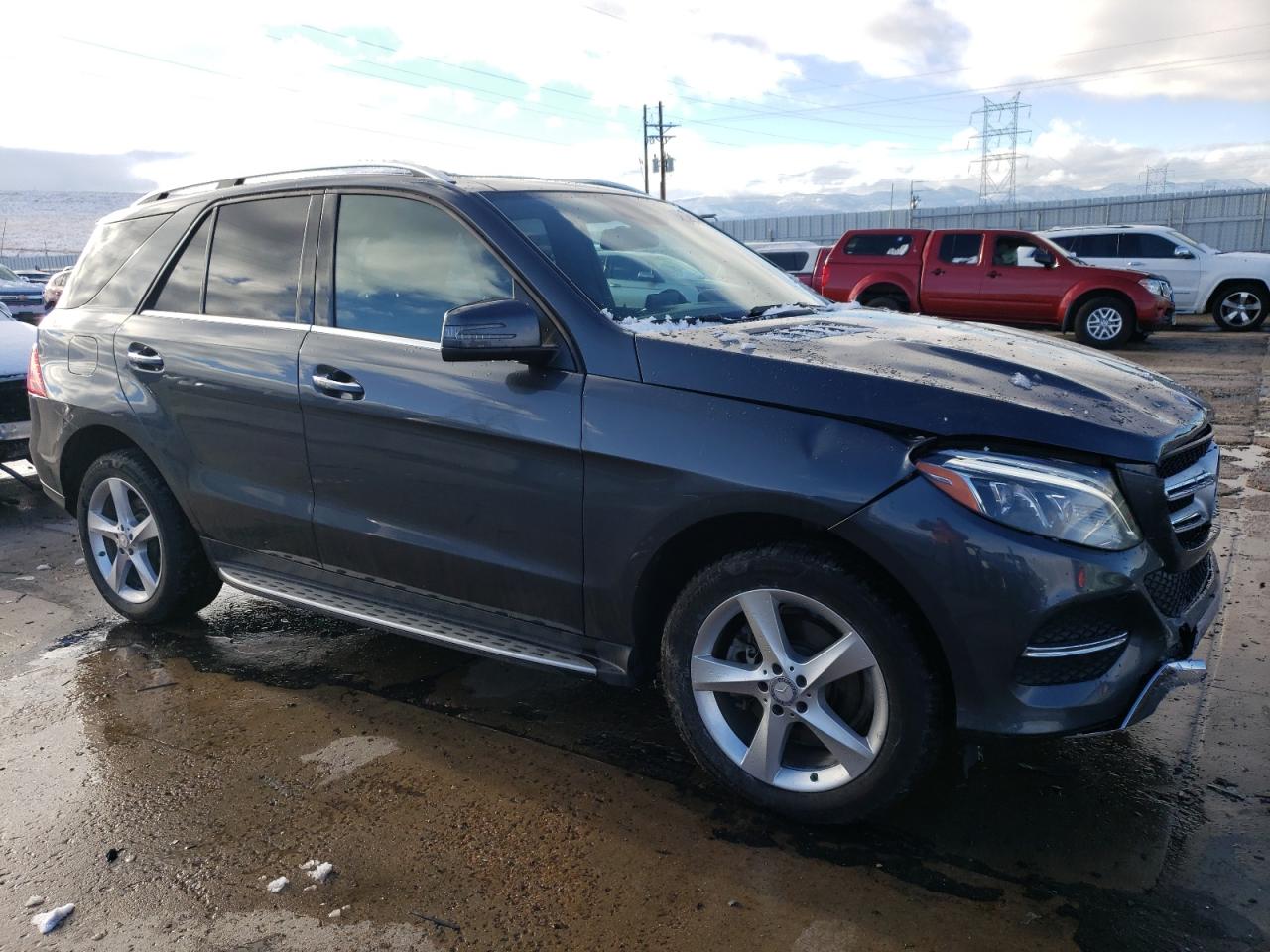 2016 Mercedes-Benz GLE - Image 4
