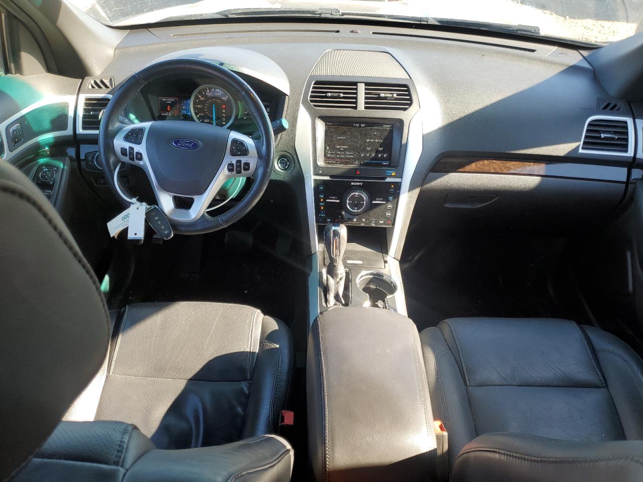 2015 Ford Explorer - Image 8