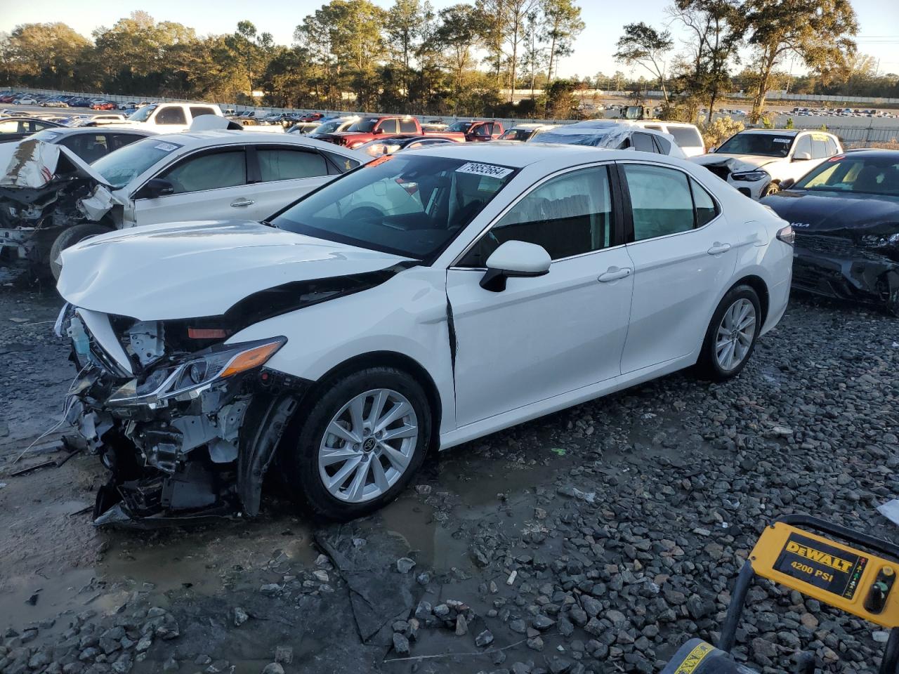 2022 TOYOTA CAMRY