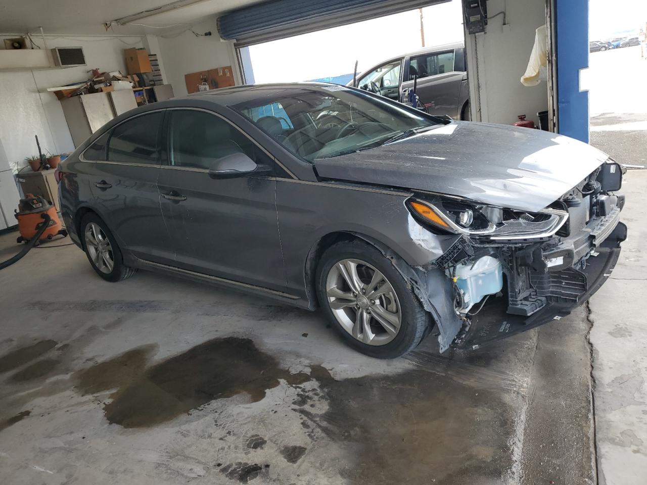 2018 Hyundai Sonata - Image 4