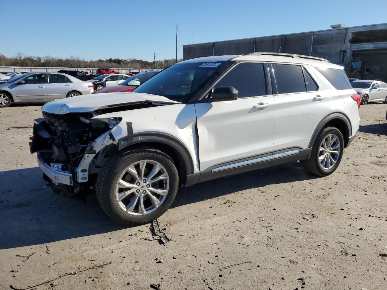 2022 Ford Explorer - Image 1