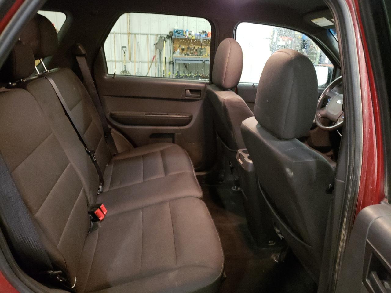 2011 Ford Escape - Image 11