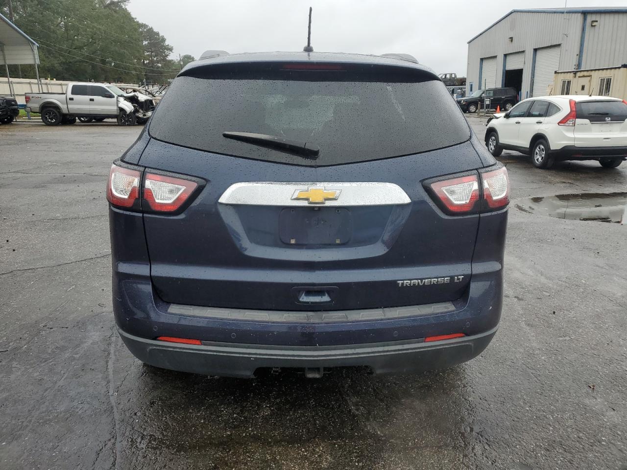 2015 Chevrolet Traverse - Image 6