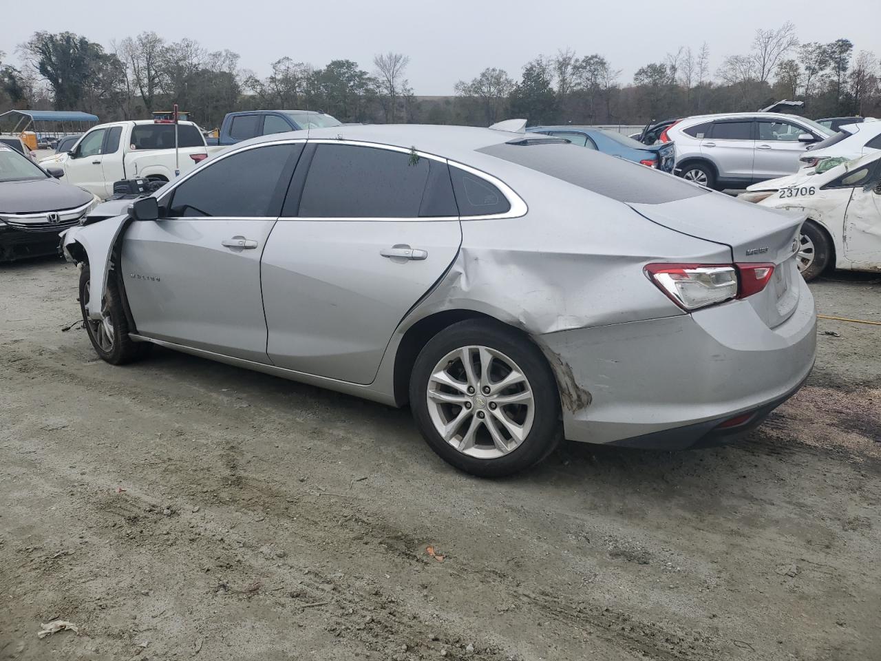 2017 Chevrolet Malibu - Image 2