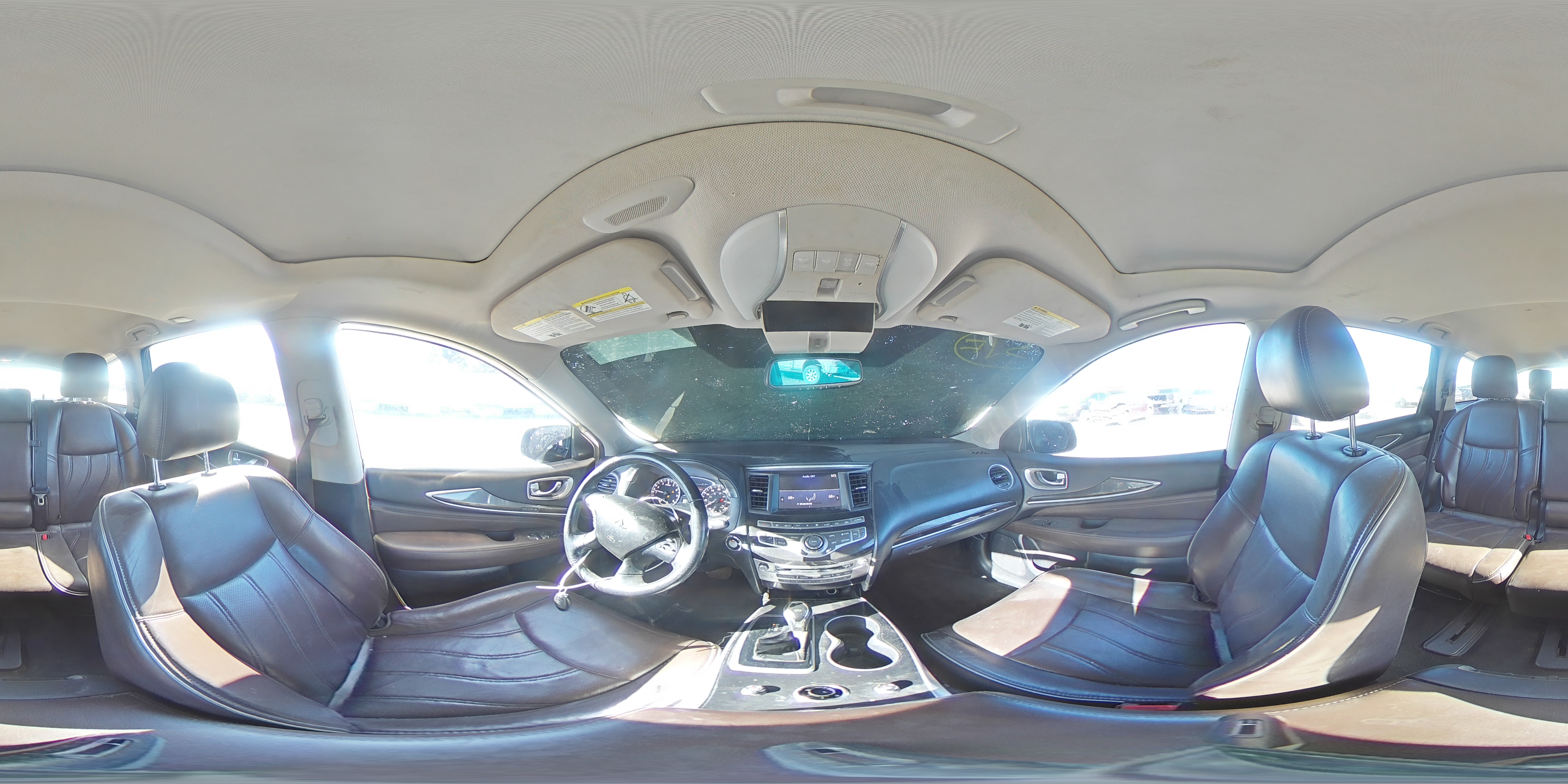 2017 Infiniti QX60 - Image 13