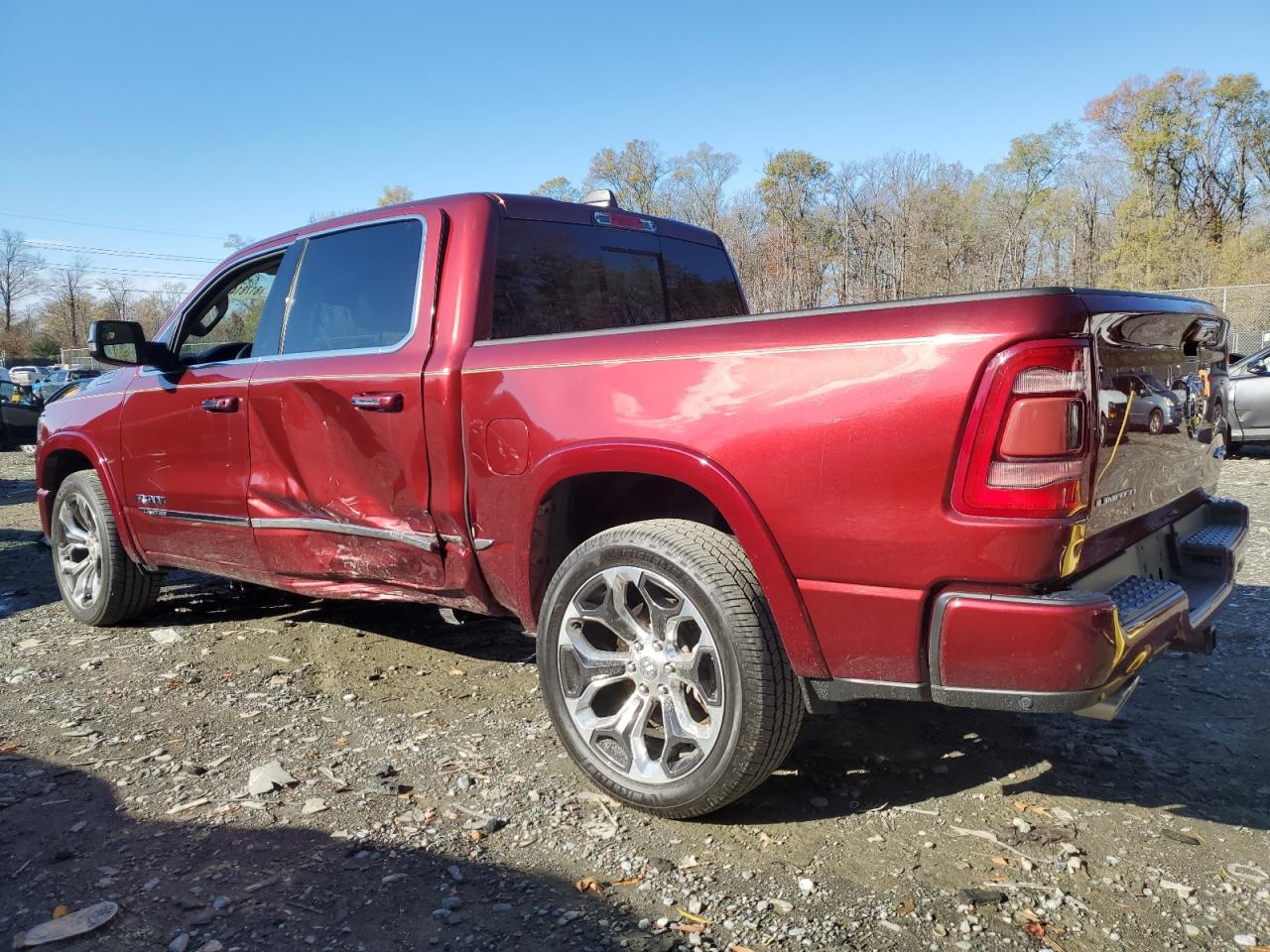 2020 RAM 1500 - Image 2