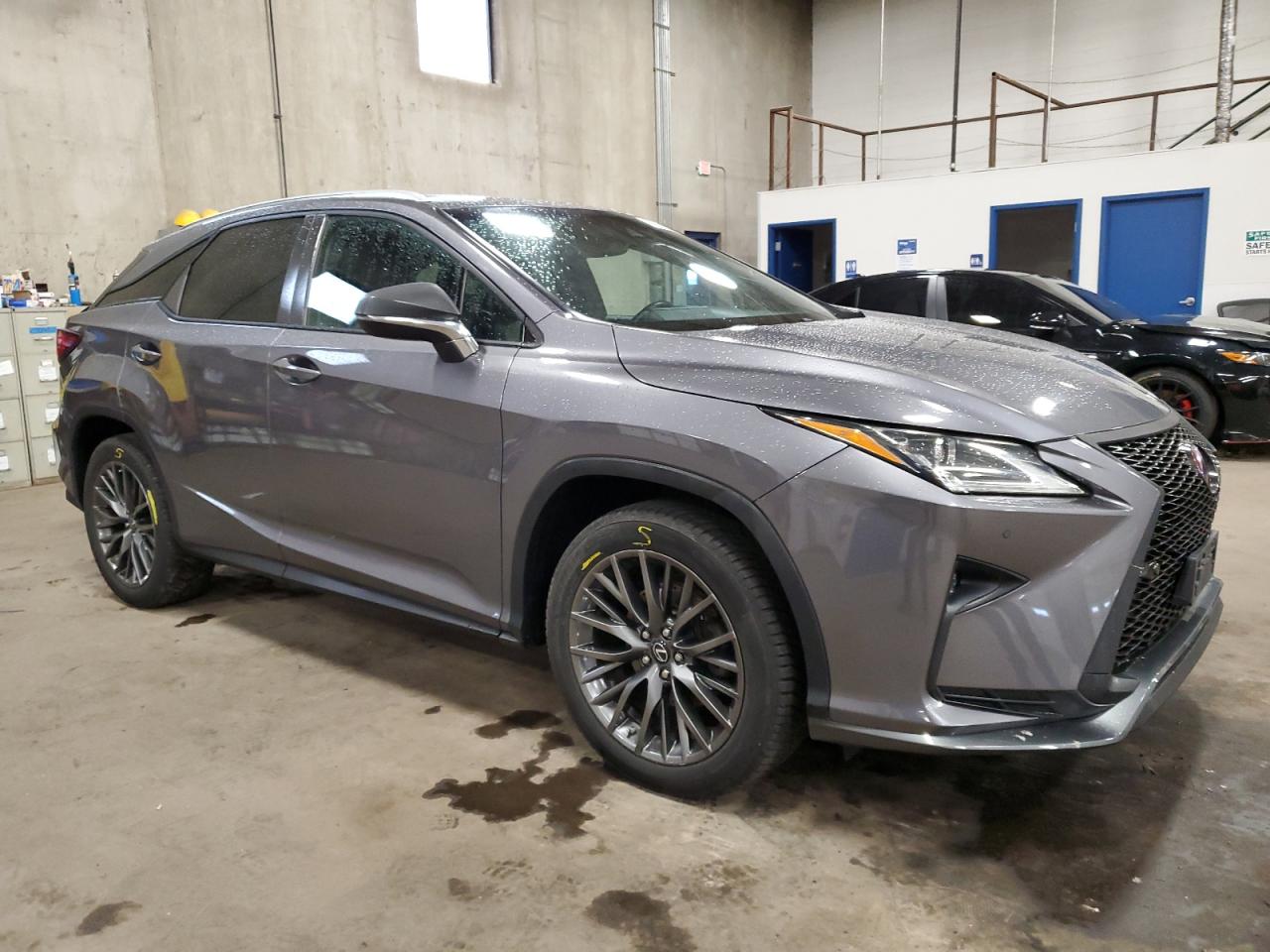 VIN 2T2BZMCA4GC010004 2016 LEXUS RX350 no.4