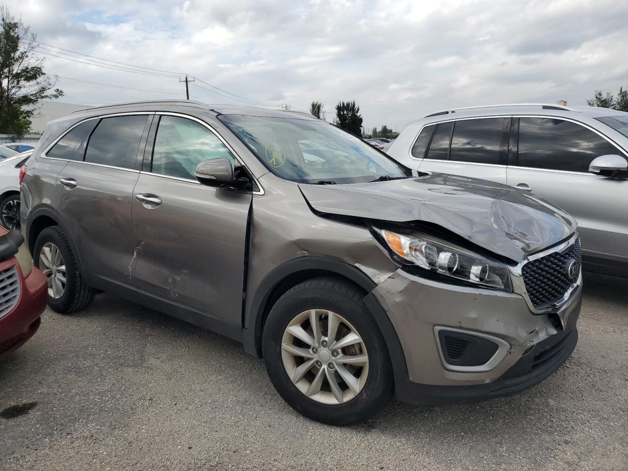 2018 Kia Sorento - Image 4
