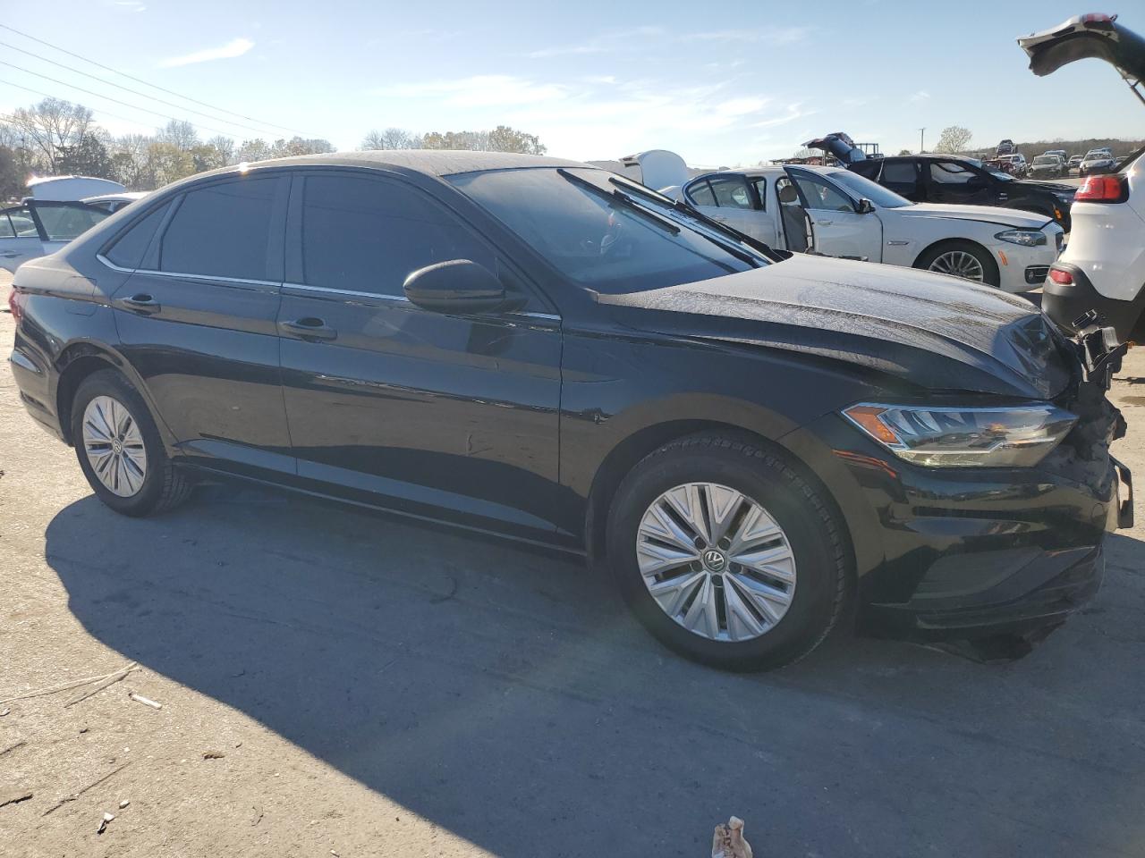 2019 Volkswagen Jetta - Image 4
